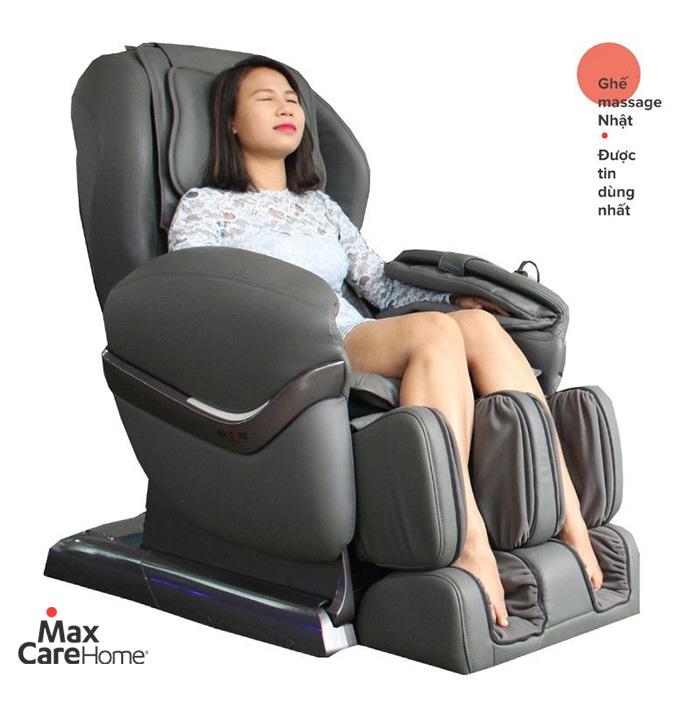 Ghế massage Maxcare Max684S đen/nâu có mức giá phù hợp với đại đa số người dùng 