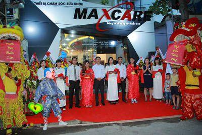  Maxcare tưng bừng khai trương showroom tại 54 Nguyễn Lương Bằng