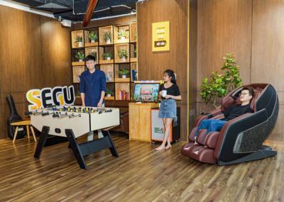 Công ty công nghệ SEGU mua ghế massage chăm sóc sức khoẻ Maxcare cho nhân viên