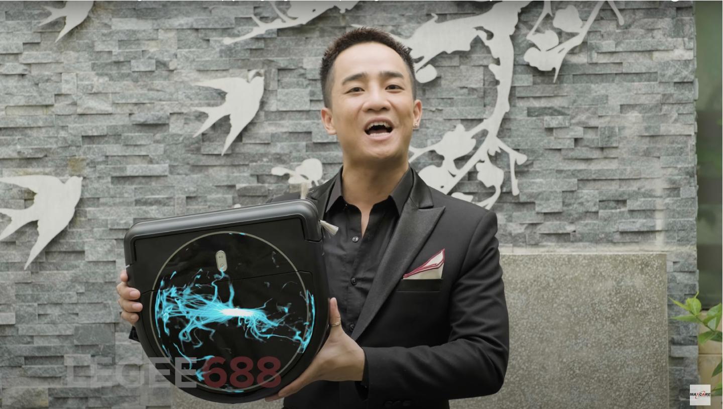 Robot lau nhà hút bụi Legee 688 - 
