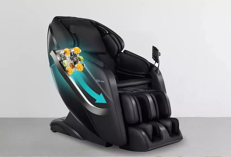 Người lớn tuổi mắc bệnh lý thoái hóa xương khớp bắt buộc phải mua ghế massage từ phân khúc trên 35 triệu đồng