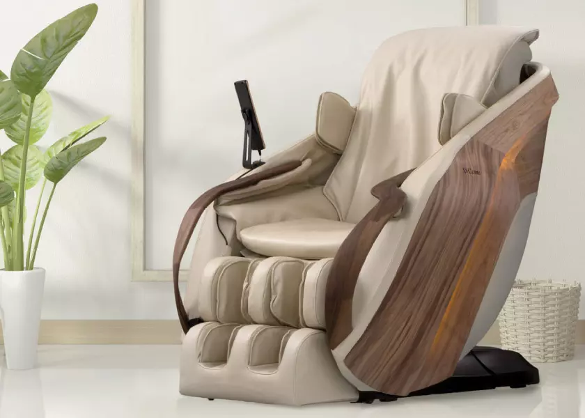 Ghế massage D.Core Cirrus DC-100VN là kiệt tác trị liệu được nghiên cứu và phát triển bởi Tiến sĩ Takehiro Izawa