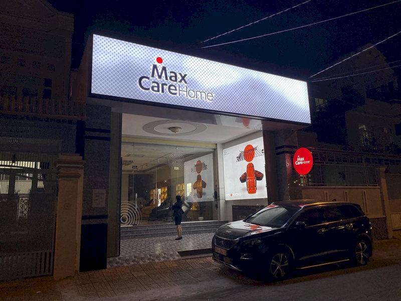 Trải nghiệm và đặt mua ghế massage hạng thương gia tại Maxcare Home