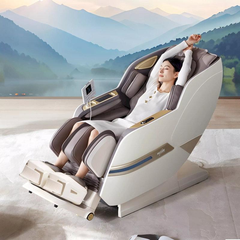 Ghế massage toàn thân AI Maxcare Max4D ROBO có giá khoảng 59.800.000 VNĐ tại Maxcare Home