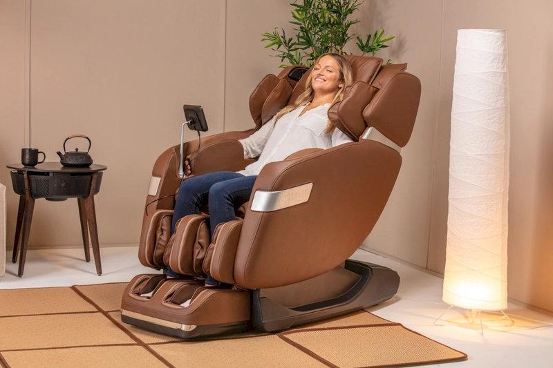 Hình ảnh Ghế massage toàn thân KOYO trong phòng khách