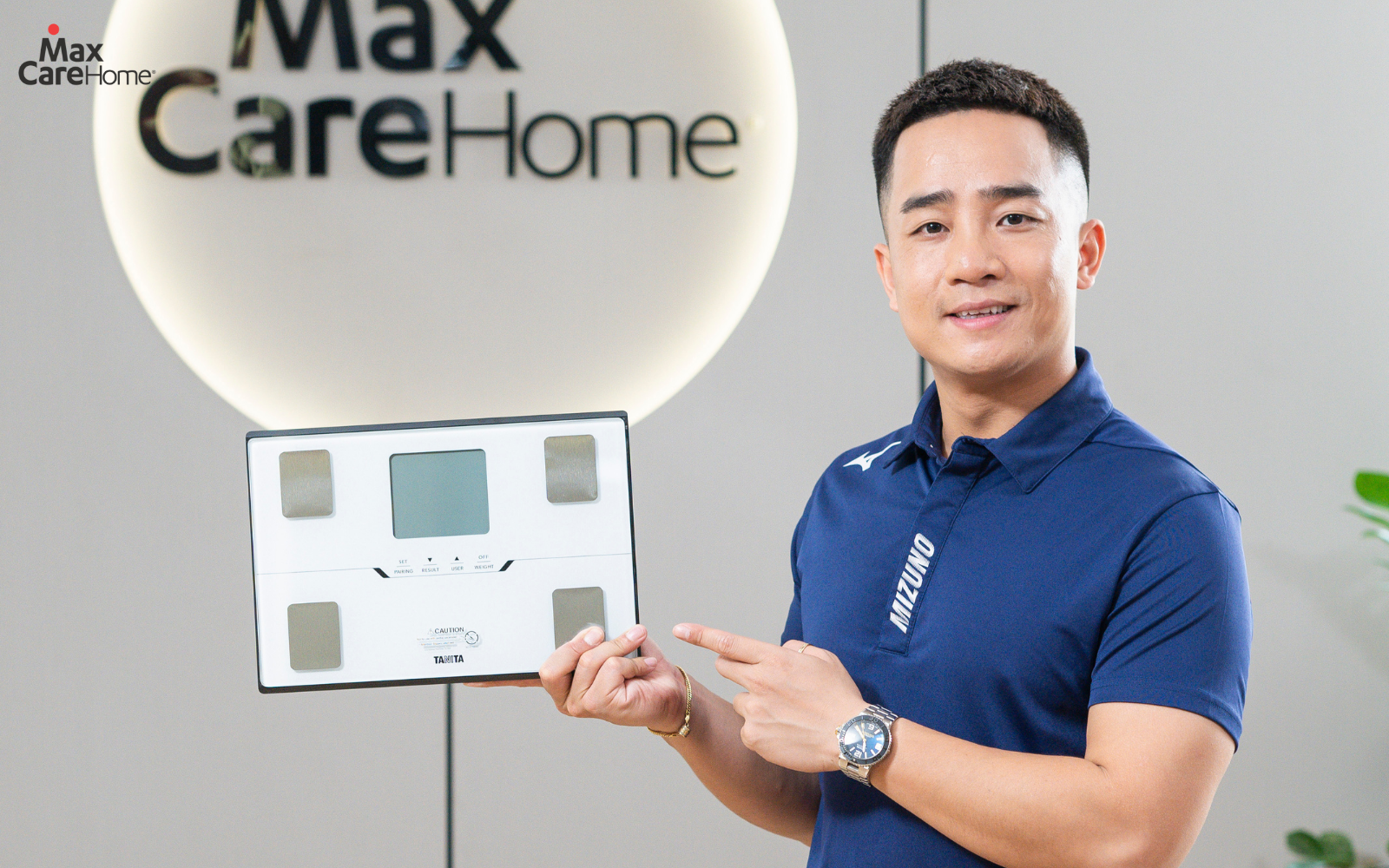 Cân sức khỏe Tanita BC-402 kết nối app tiện lợi